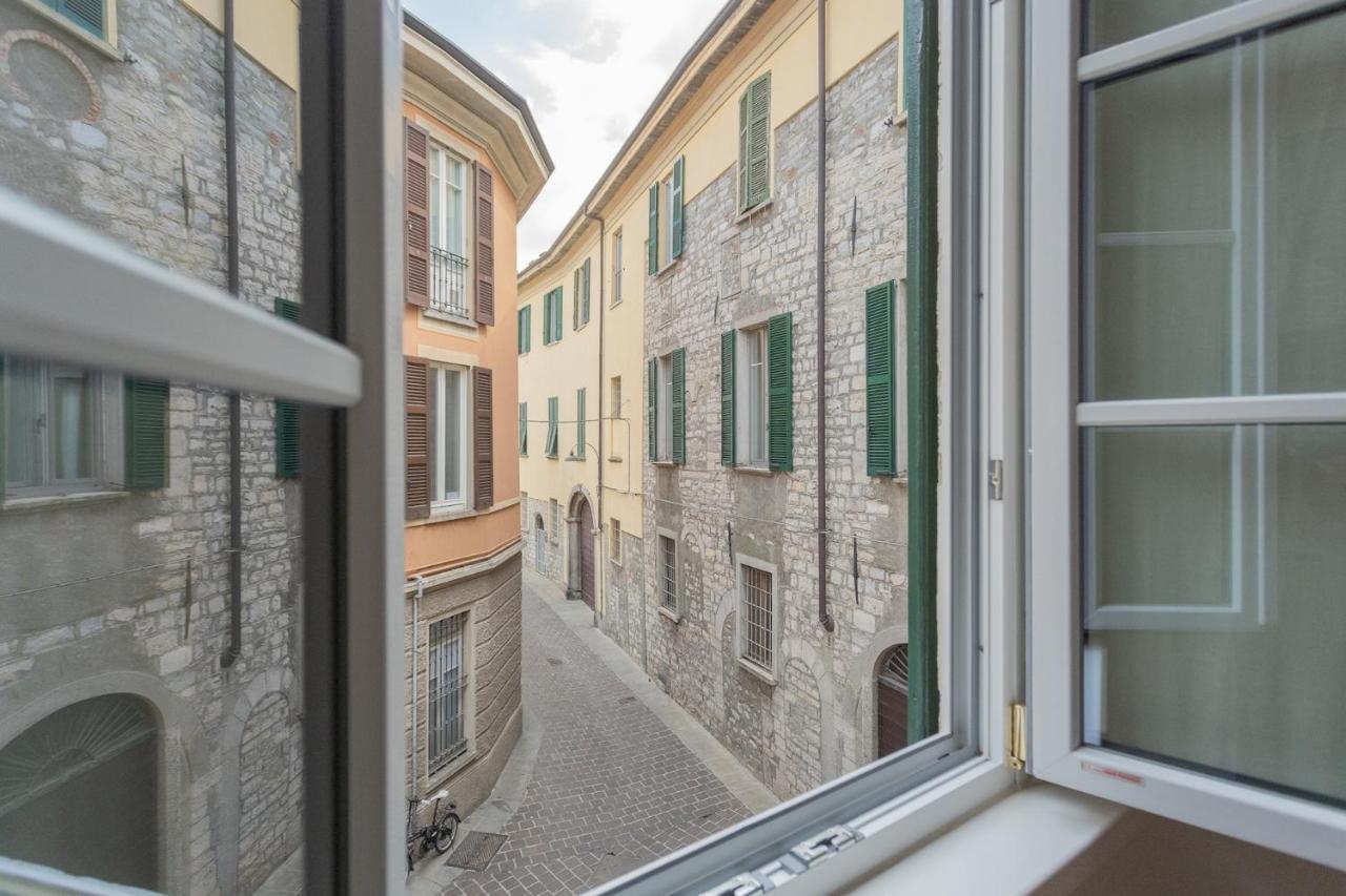 Wine Not Apartment In Como City Centre Exteriör bild